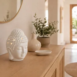 Dhyana Buddha Duftlampe